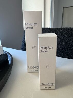 Skinbetter Science Refining Foam Cleanser — free travel size